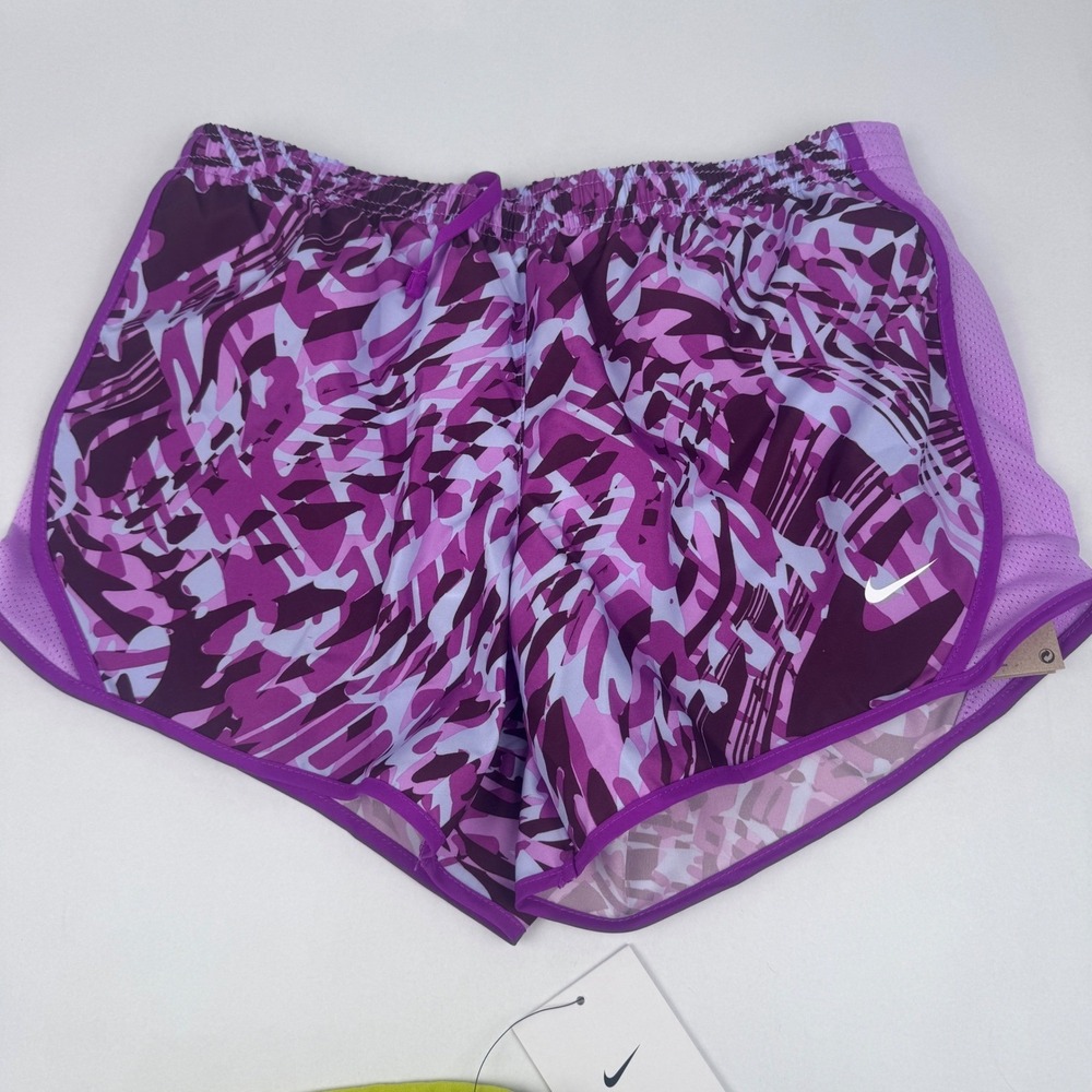 NEW Nike Youth Large Girls Run Shorts Dri-Fit Standard Brief Lined Purple